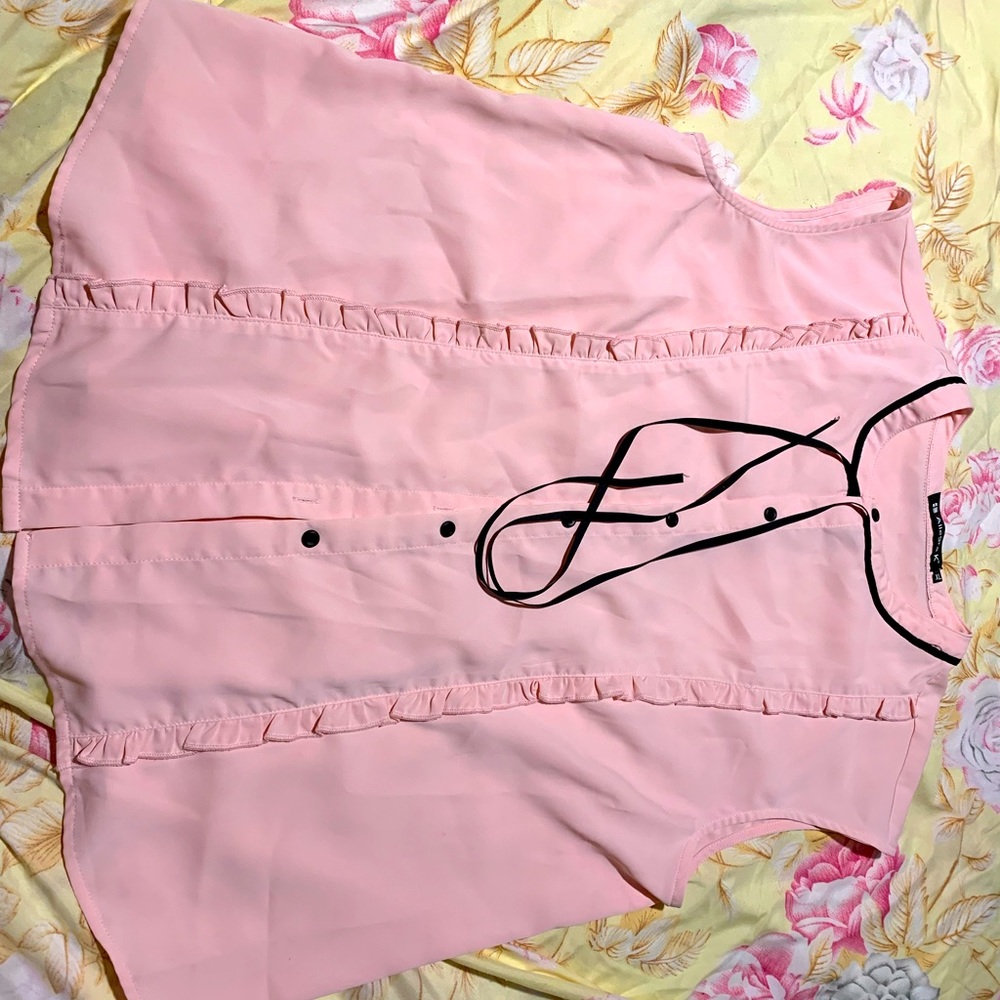 Beautiful summer shirt. For any occasion. Size L and XL. Antonio Melani & More